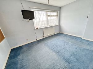 Bedroom- click for photo gallery